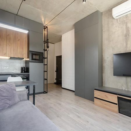 Petrovdom Apartments 12-131B In Rc "Yaroslaviv Grad", Bulvarno-Kudriavska 17B Kiev Ngoại thất bức ảnh