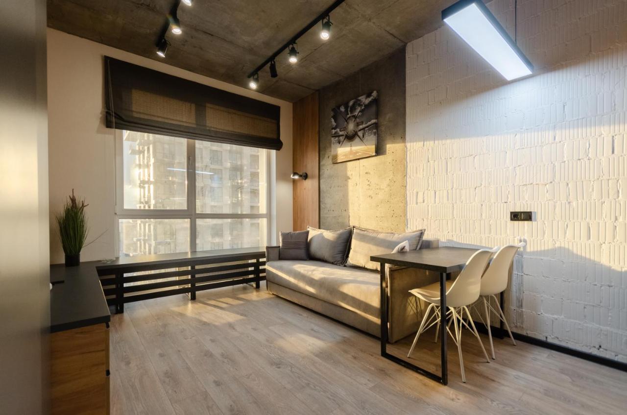 Petrovdom Apartments 12-131B In Rc "Yaroslaviv Grad", Bulvarno-Kudriavska 17B Kiev Ngoại thất bức ảnh