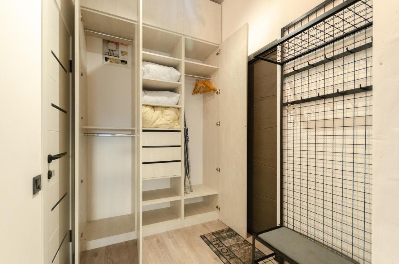 Petrovdom Apartments 12-131B In Rc "Yaroslaviv Grad", Bulvarno-Kudriavska 17B Kiev Ngoại thất bức ảnh