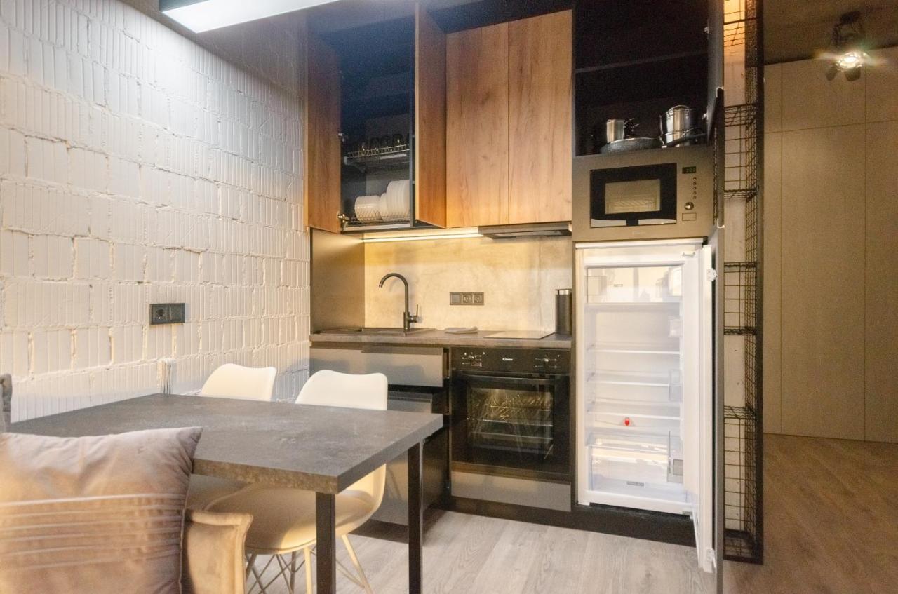 Petrovdom Apartments 12-131B In Rc "Yaroslaviv Grad", Bulvarno-Kudriavska 17B Kiev Ngoại thất bức ảnh
